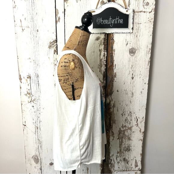 I’m Happiest When Floating in the Sea Turtle Tanktop NEW ocean vacation - Picture 2 of 4